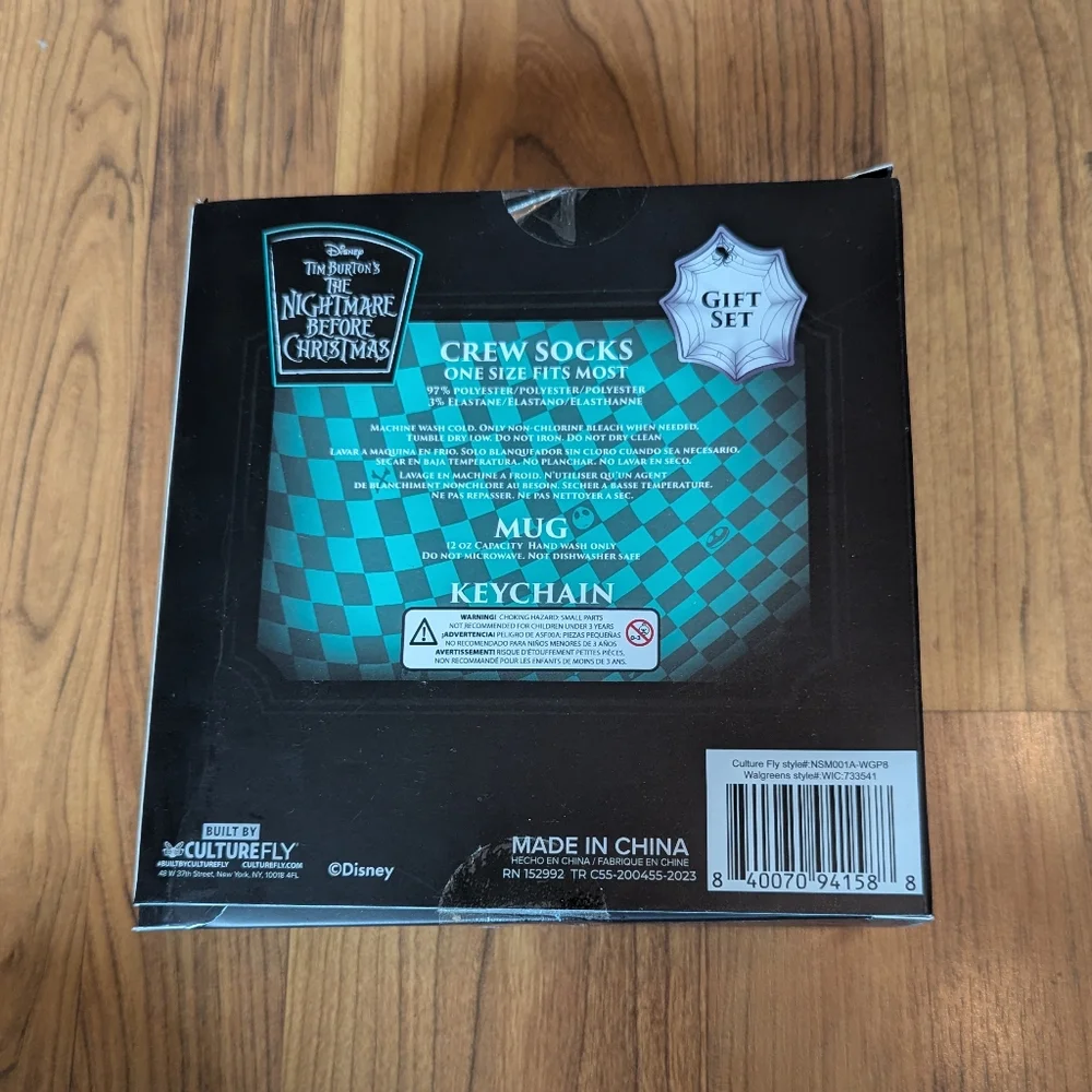 The Nightmare Before Christmas Socks, Keychain, Mug Gift Set - Picture 2 of 2